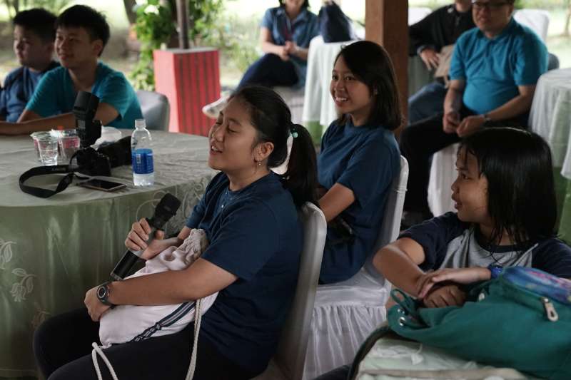 Noble Academy field trip to Kampoeng Djamoe