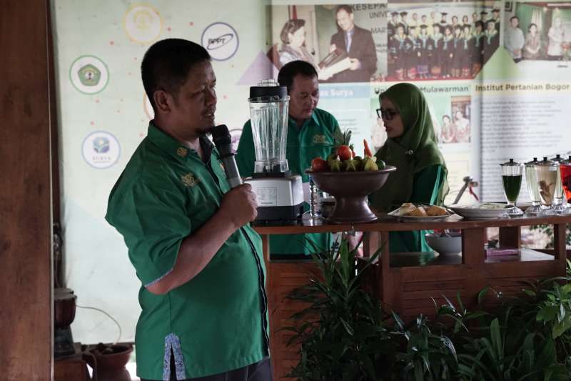  Noble Academy field trip to Kampoeng Djamoe