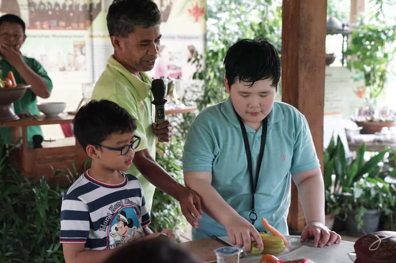  fieldtrip to kampong djamoe