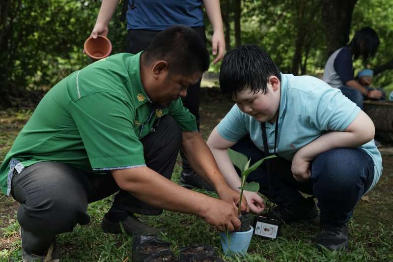  fieldtrip to kampong djamoe