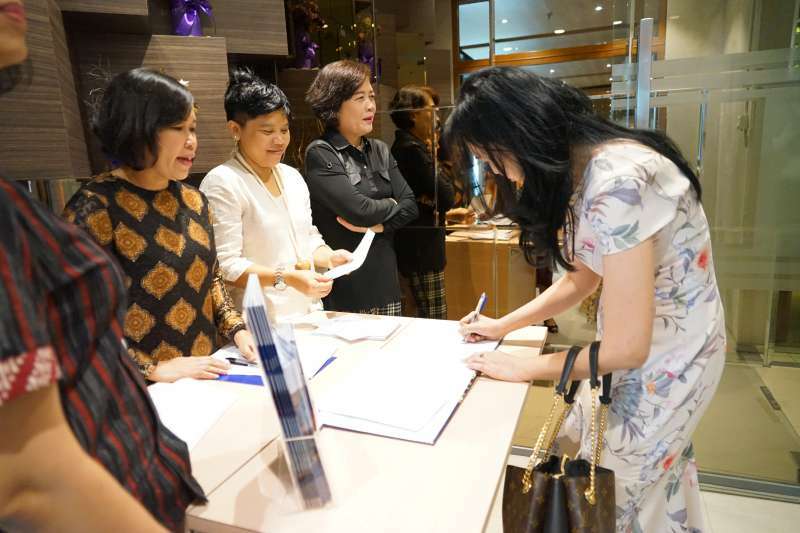  noble academy team and students event at noble talk and exhibition 2019