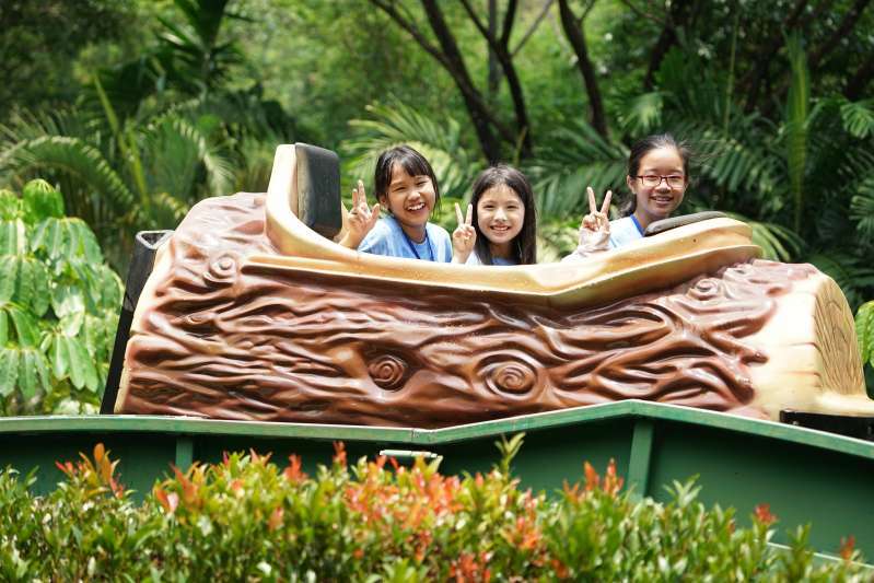 Noble Academy field Trip to Jungleland