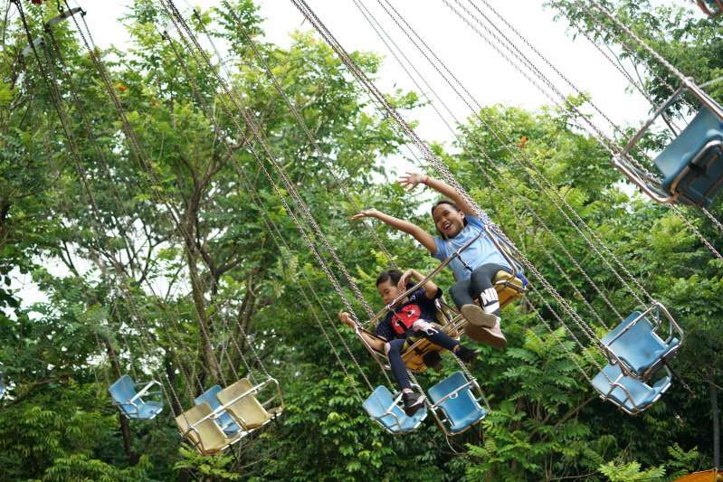 Noble Academy field Trip to Jungleland