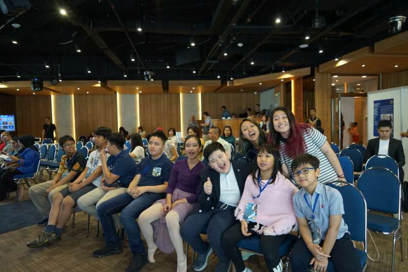  noble academy team and students event at noble talk and exhibition 2019